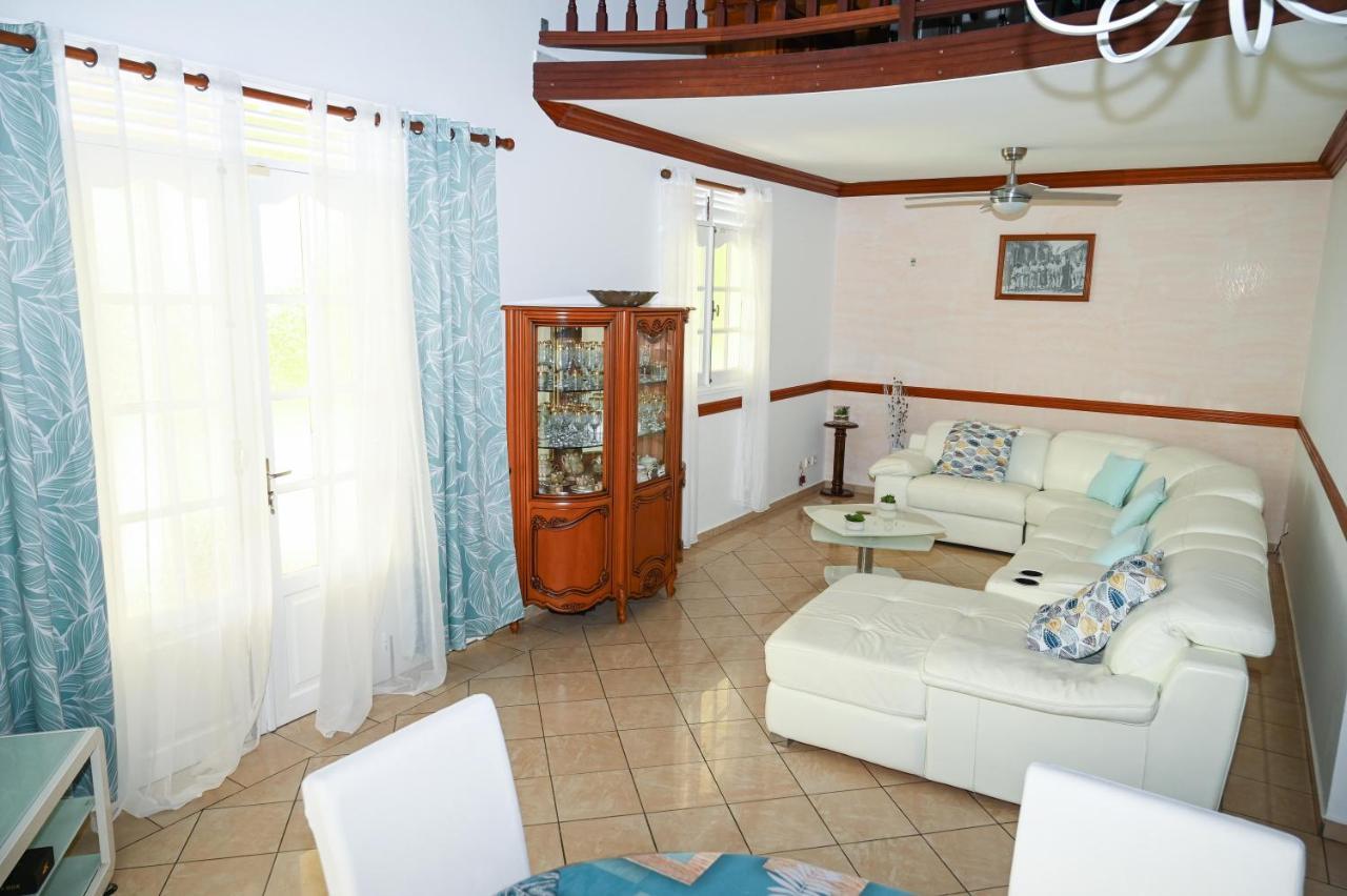 Villa D Ennry Pointe-Noire Exterior photo